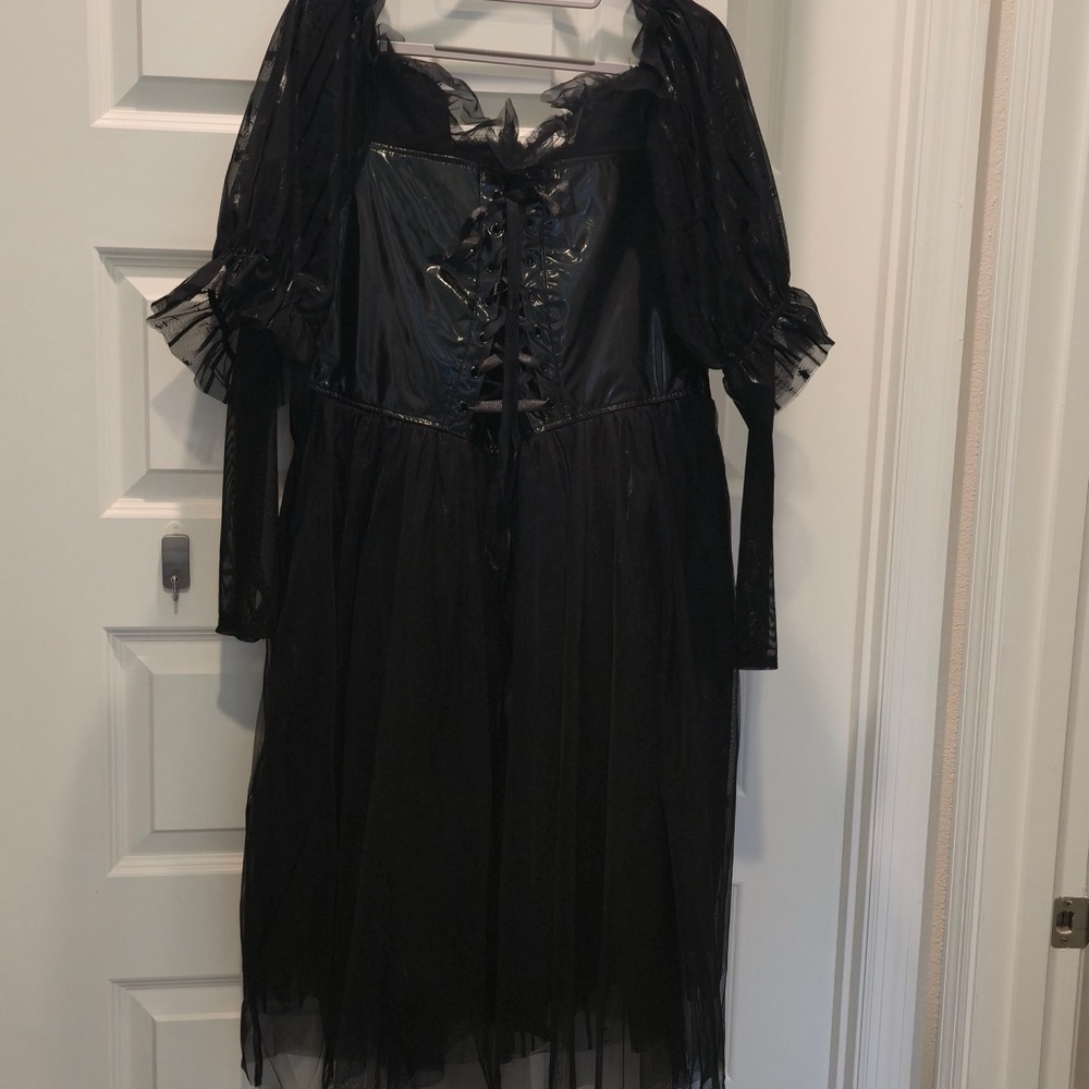 Beetle Juice Her Universe Delores Black Gothic Lace-Up Dress